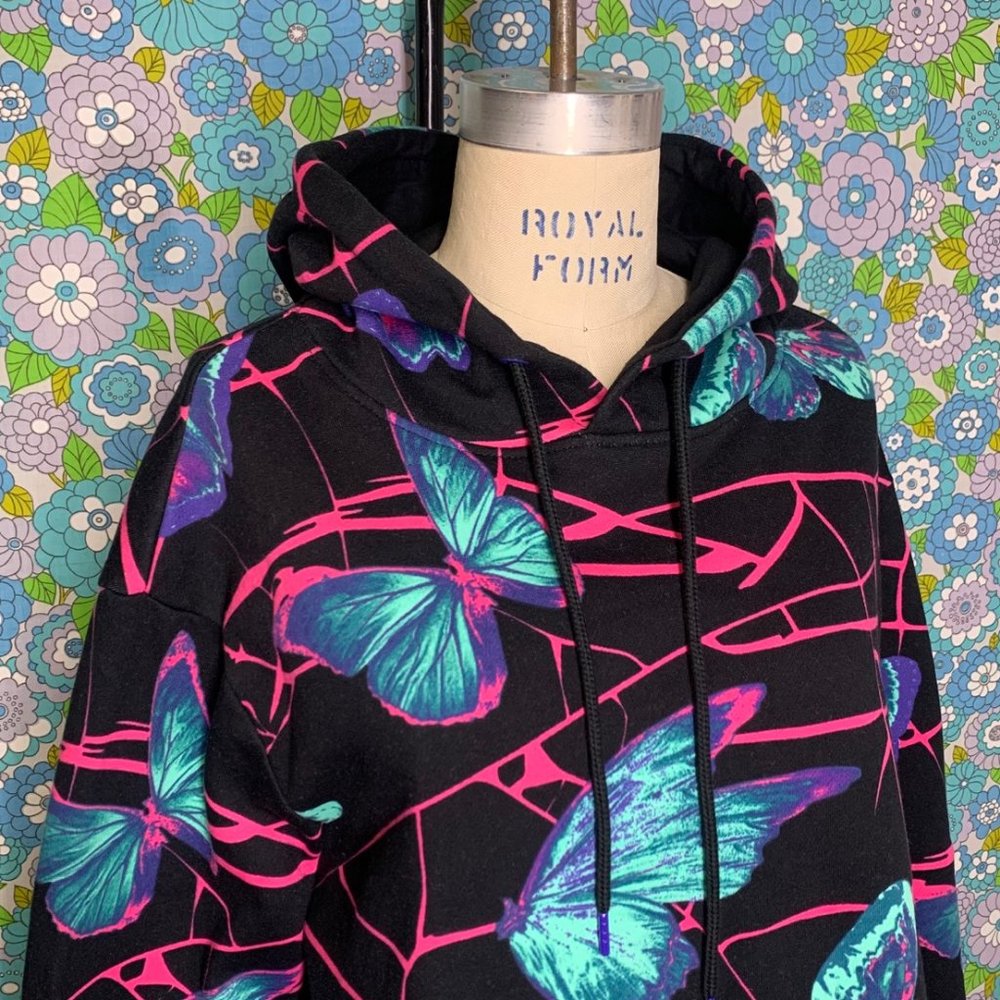 Vitriol Raye Butterfly Print Black Hoodie Size:S